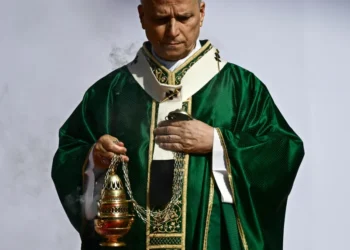 Faith, flags and deep-dish pizza: Pope Leo shows Gen Z appeal as a million young people turn out in Rome