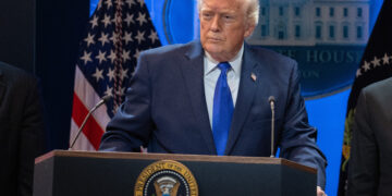 US to relax ban on Venezuelan oil exports to Cuba