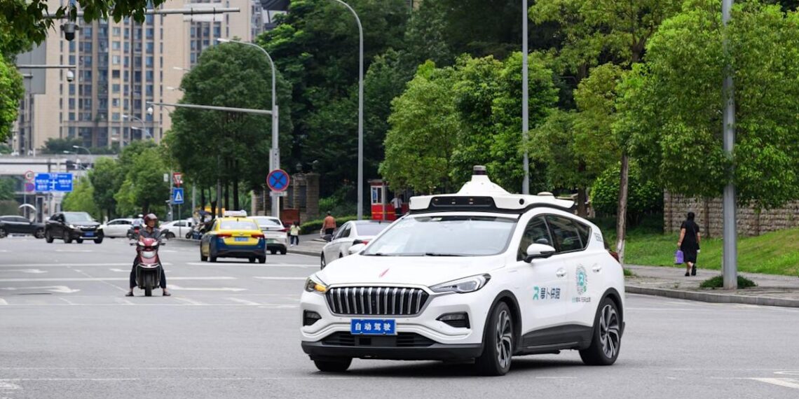 Mass robotaxi malfunctions questions safety with self-driving vehicles in China