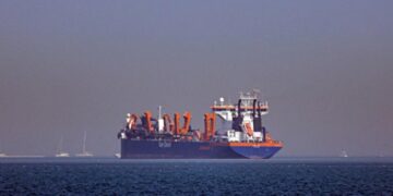 UAE to double oil export, bypassing Hormuz Strait by 2027