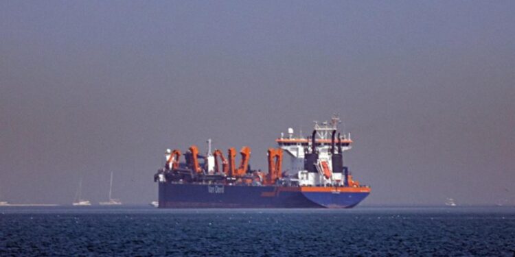 UAE to double oil export, bypassing Hormuz Strait by 2027