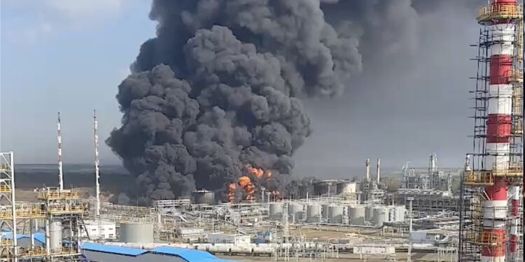 Ukraine again hits Russia’s Yaroslavl Oil Refinery