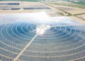 Chinese firm builds world’s largest hybrid solar plant to supply power at night