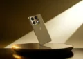 Motorola Signature now receiving its Android 17 update